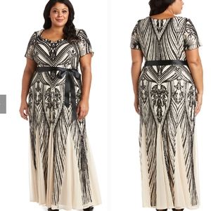 Elegant R&M richards champagne with black sequins dress size 16